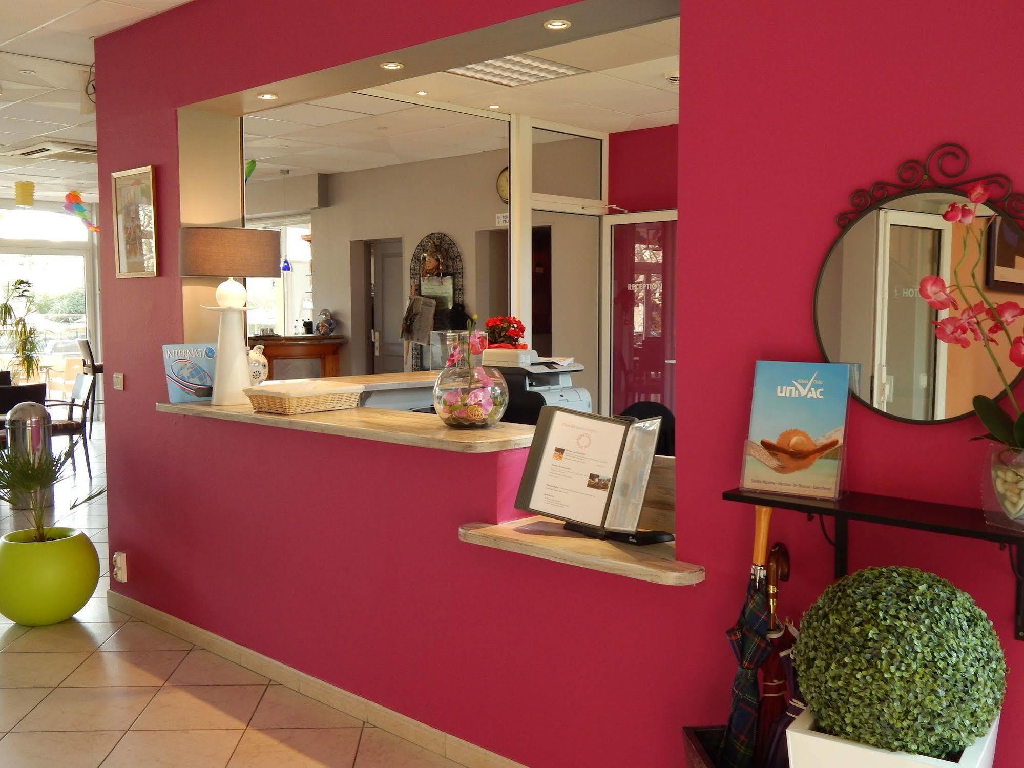 Hotel Club Le Capet Sainte-Maxime Exterior photo